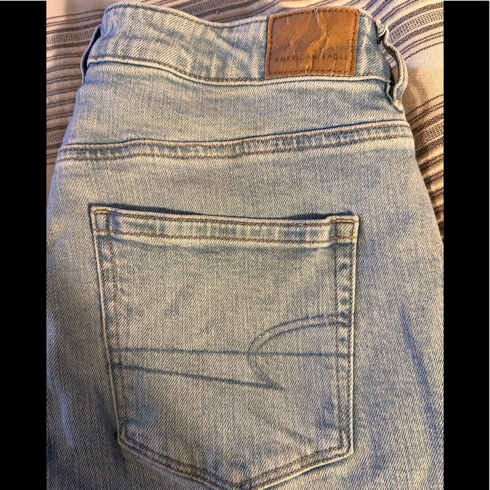 American Eagle Strigid jeans